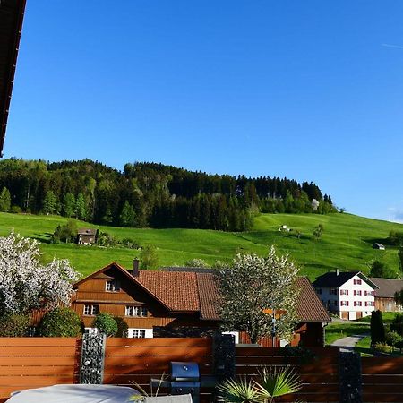 Ferienwohnung Eisenring In Idyllischer Umgebung Gähwil Exterior foto