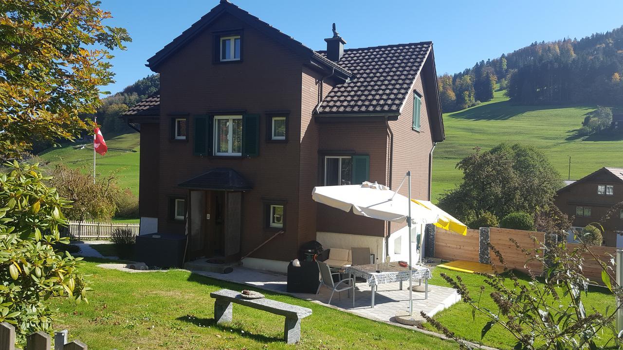 Ferienwohnung Eisenring In Idyllischer Umgebung Gähwil Exterior foto